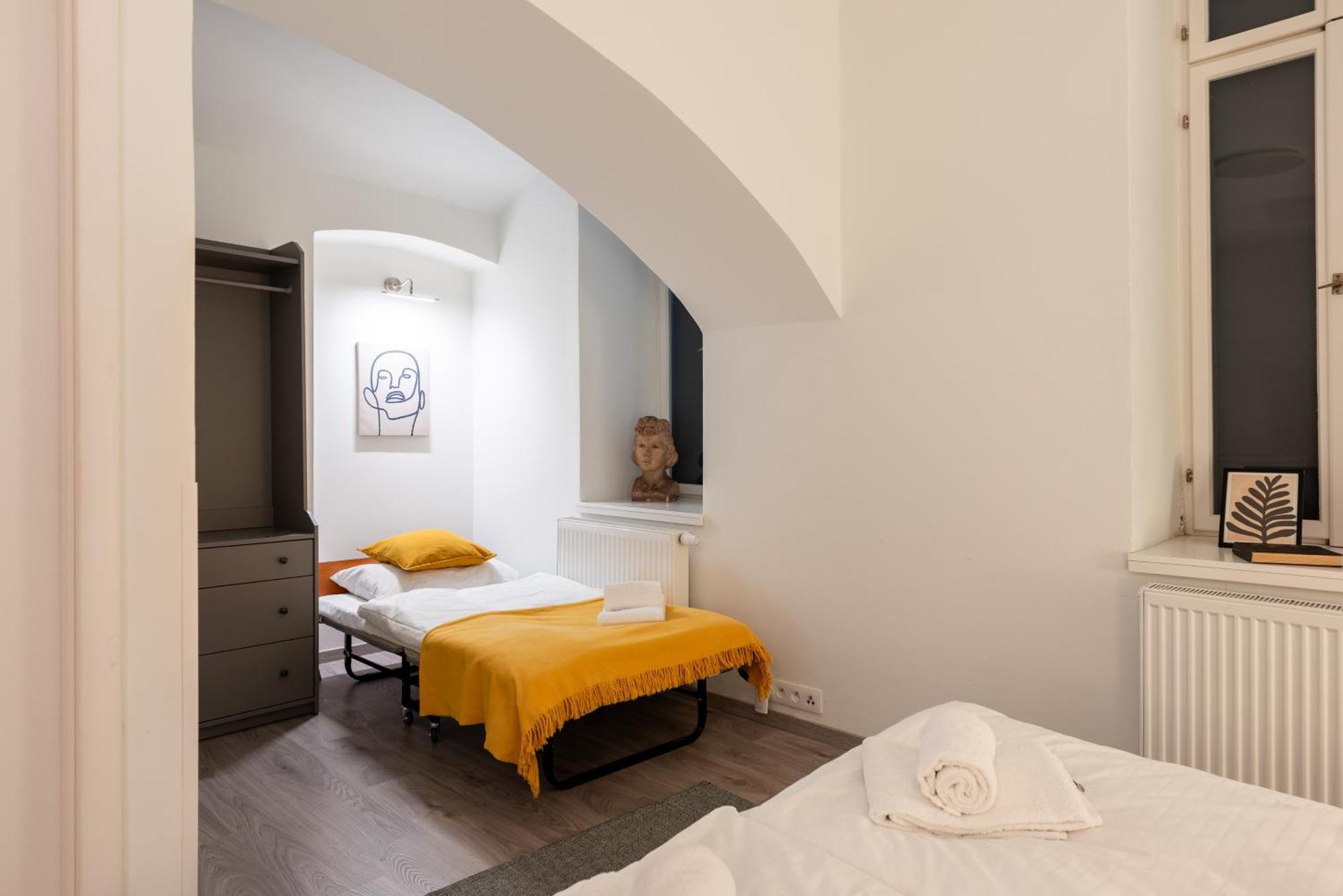 Eclectic And Design Duplex In Prague Lägenhet Exteriör bild
